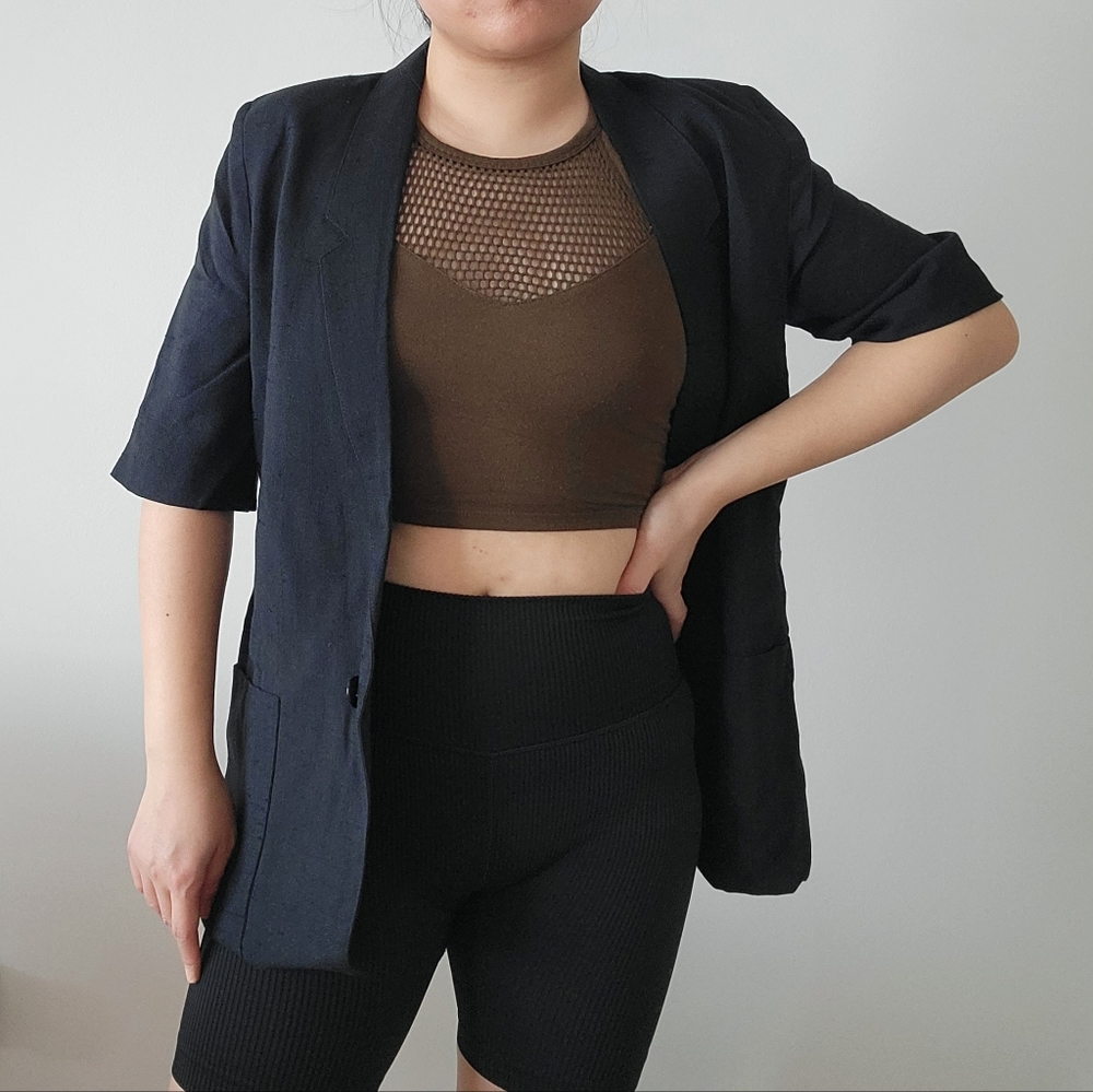 Vintage boxy oversized blazer black Size medium short sleeve lined silk blend